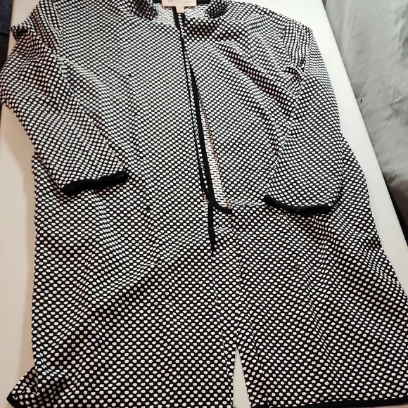 Philosophy Black and White Polka Dot Cut And Sewn Back Jacket - Picture 5 of 8